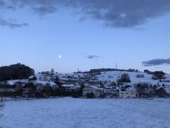 Detligen mit Mond